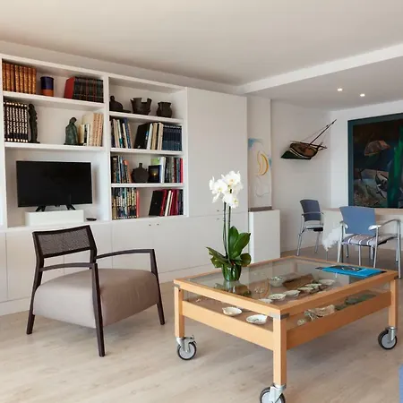 Apartment Lets Holidays Tropicana Sea Views Tossa de Mar