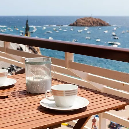 Lets Holidays Tropicana Sea Views Appartement