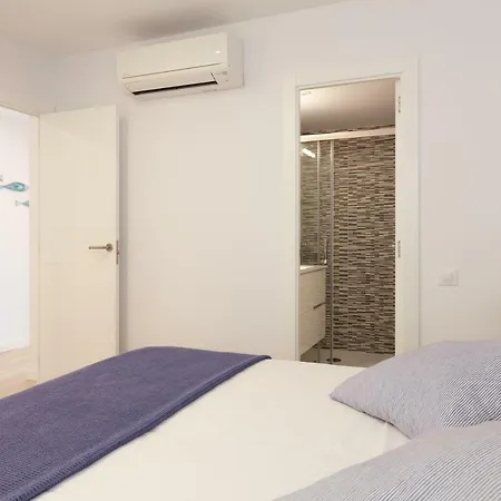 Apartment Lets Holidays Tropicana Sea Views Tossa de Mar