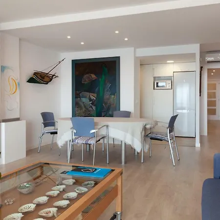 Lets Holidays Tropicana Sea Views Appartement